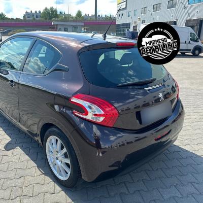 Detailing Peugeot 208 